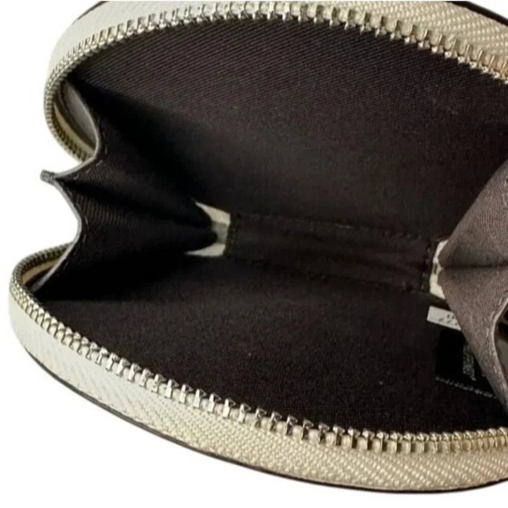 Coach Heart Sunglasses Round Leather Zip Coin Purse in White Chalk F87220